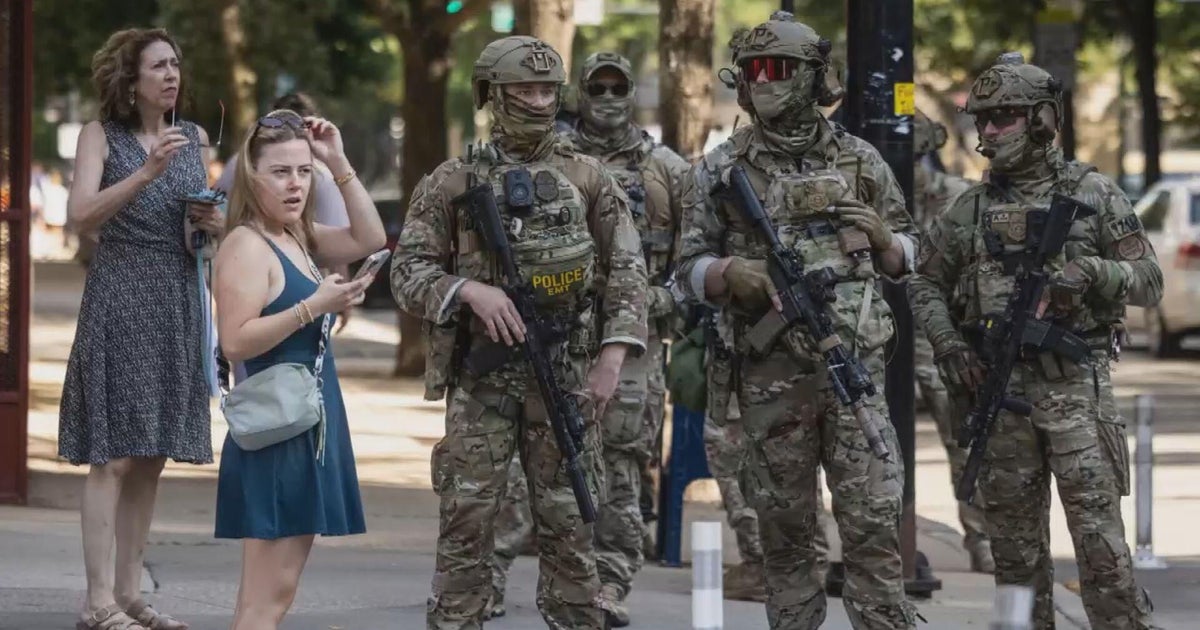 Pritzker says Trump administration seeking to deploy 100 troops to protect ICE in Illinois