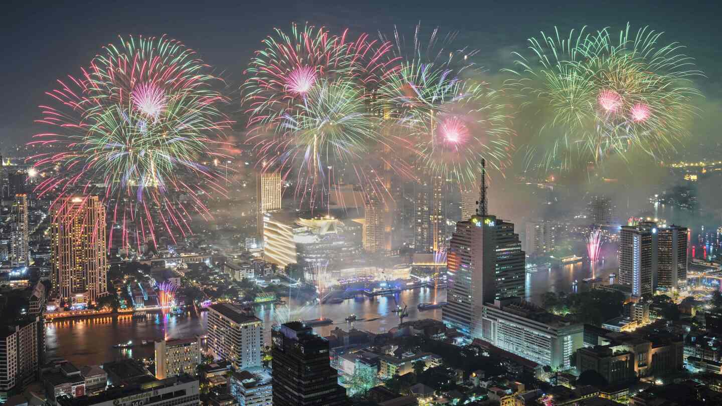 Photos of New Year’s celebrations across the globe
