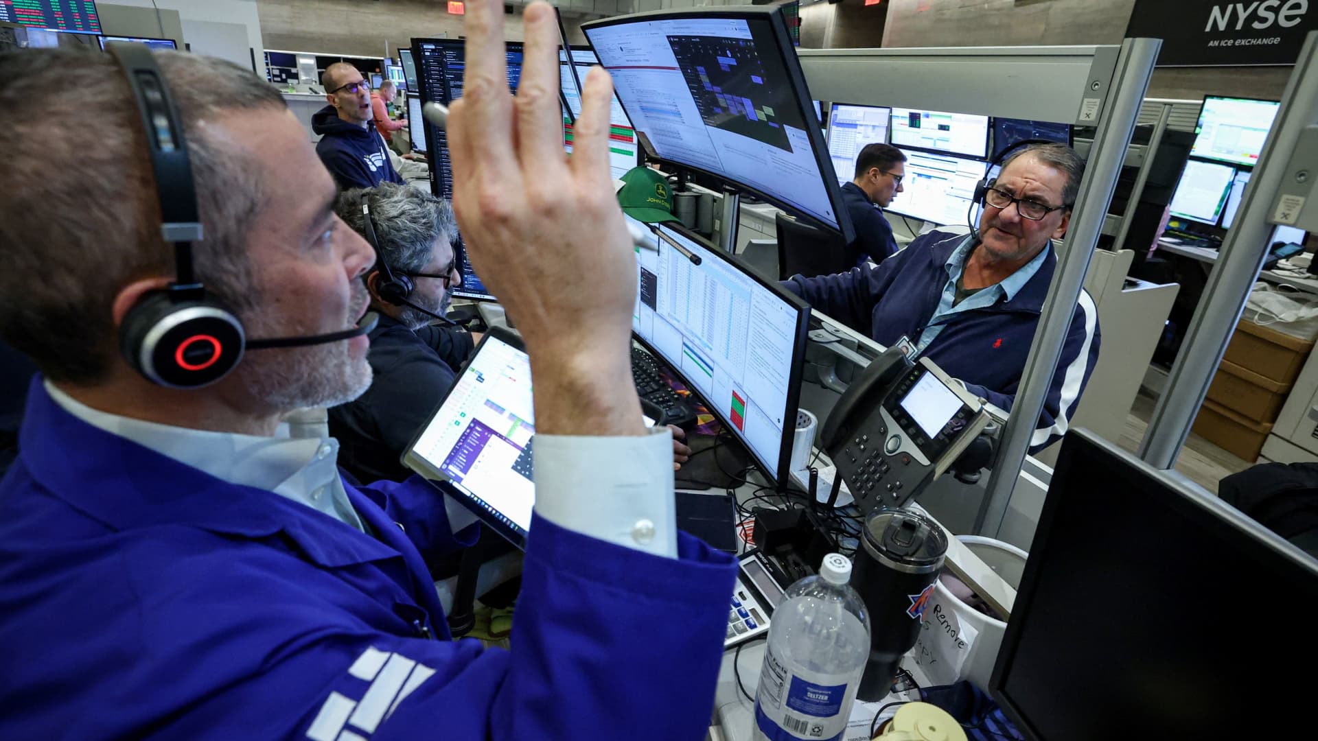 Stock market today: Live updates