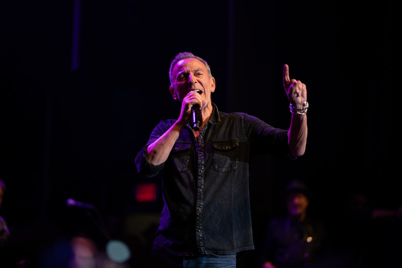 Springsteen tells ICE ‘get the f— out,’ pleads for America’s future at surprise N.J. performance